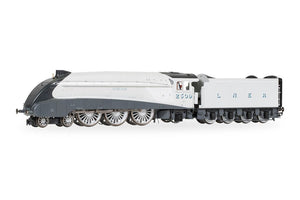 OO Gauge Hornby R30456 Hornby Dublo: LNER Class A4 2509 'Silver Link' (Silver Jubilee Collection)