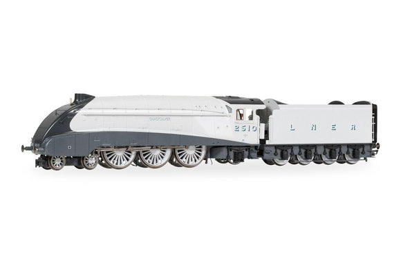 OO Gauge Hornby R30457 Hornby Dublo: LNER Class A4 2510 'Quicksilver' (Silver Jubilee Collection)