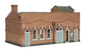 Bachmann 44-0067 March Station Facilities and Stores