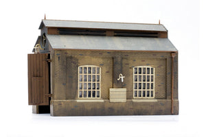 Dapol C007 Engine Shed OO Scale Plastic Kit