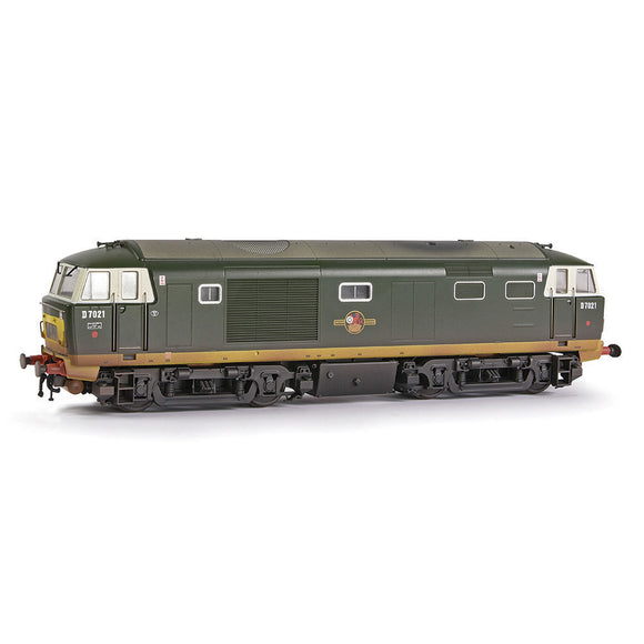 EFE Rail E84002 Class 35 'Hymek' D7021 BR Green (Small Yellow Panels) Weathered