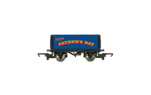 Hornby R60089 Father's Day Wagon