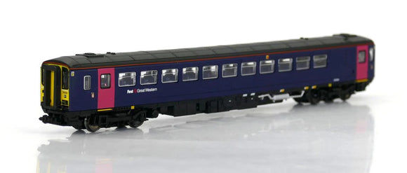 Dapol/Gaugemaster Collection GM2210401 N Gauge Class 153 153329 First Great Western Revised Livery