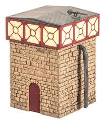 Wills SS34 Water Tower And Stone Base OO Scale Plastic Kit